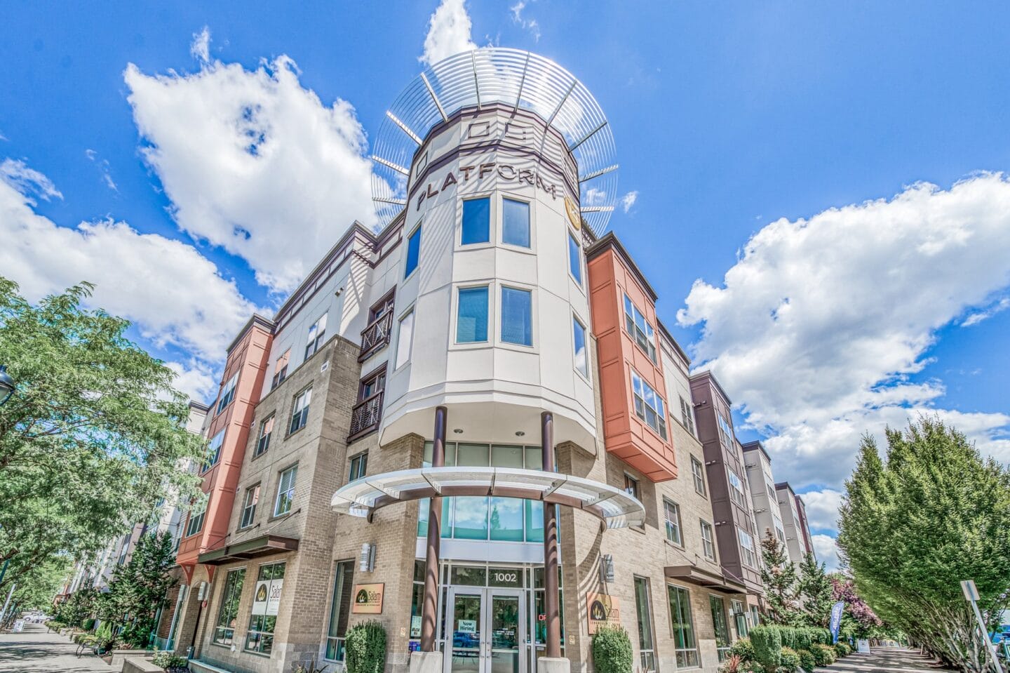 Luxury Apartment Homes Available at Platform 14, Hillsboro, OR