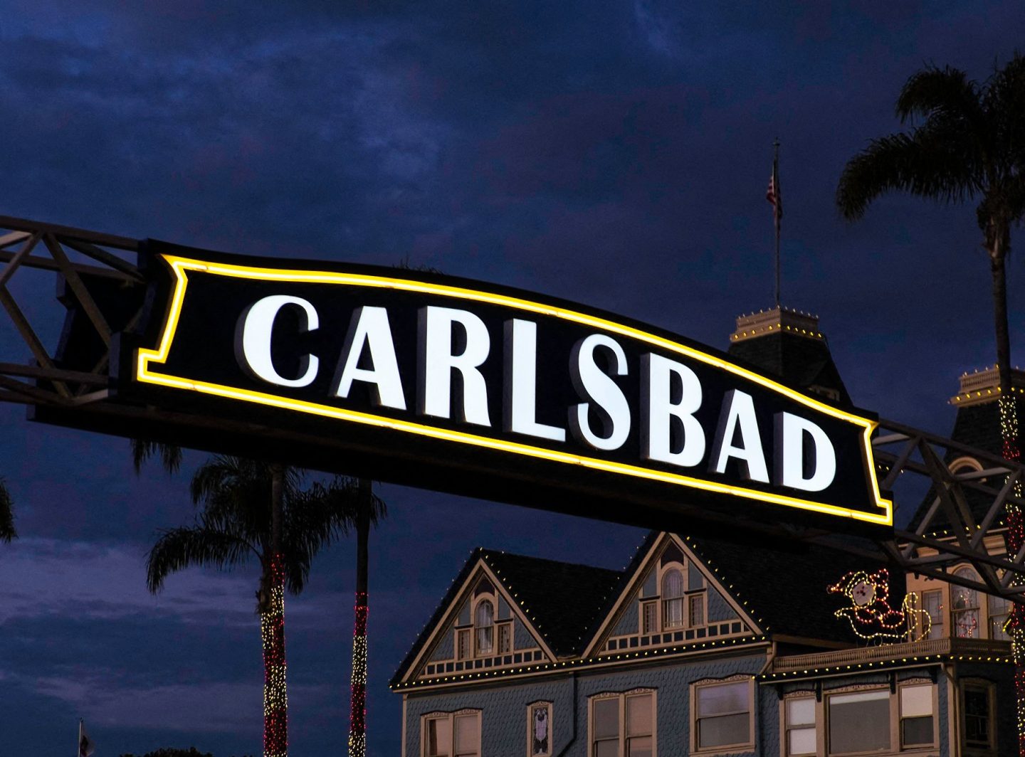 Carlsbad Neigborhood close to Windsor Aviara, Carlsbad, CA, 92011