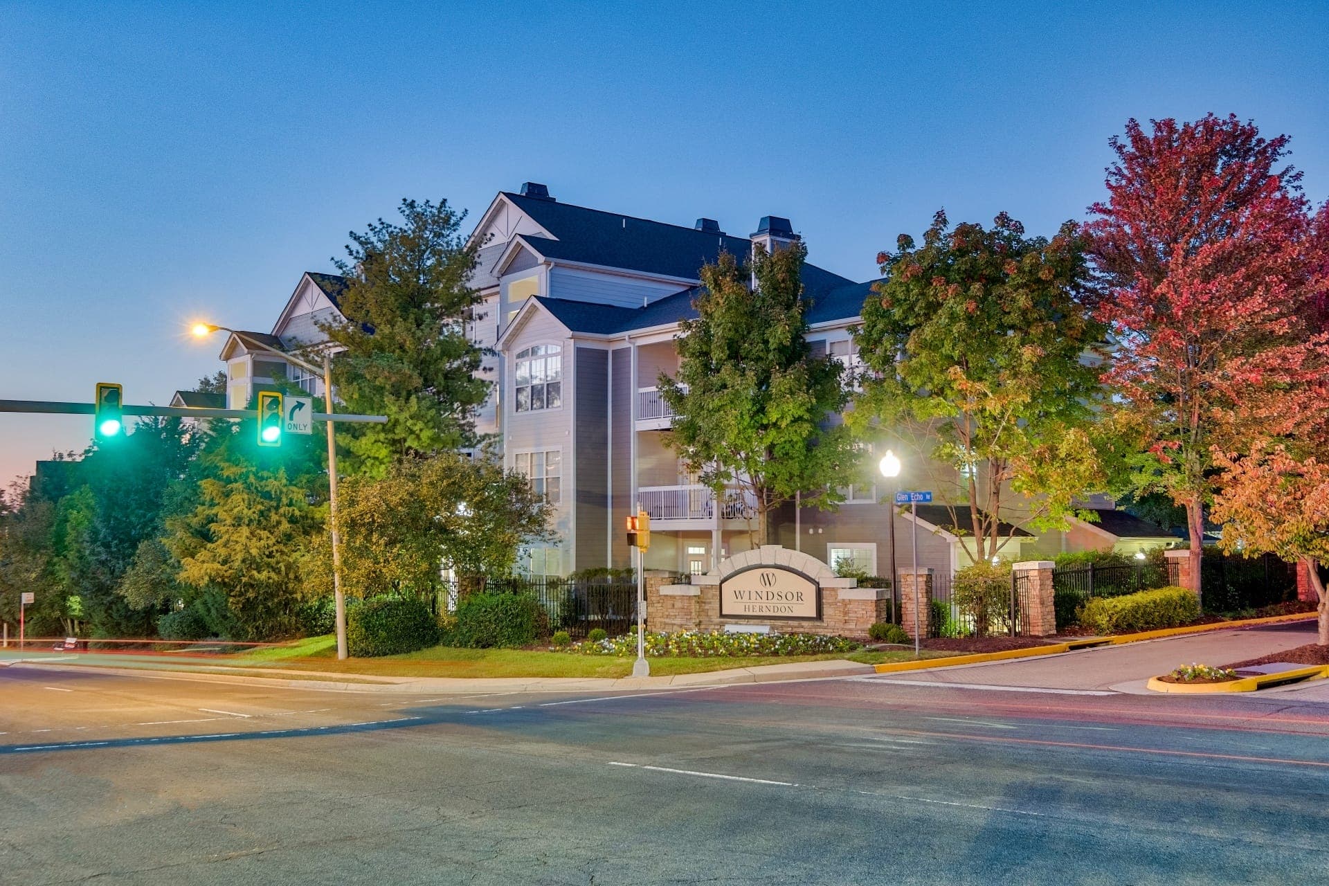 Windsor Herndon Herndon, VA Apartments