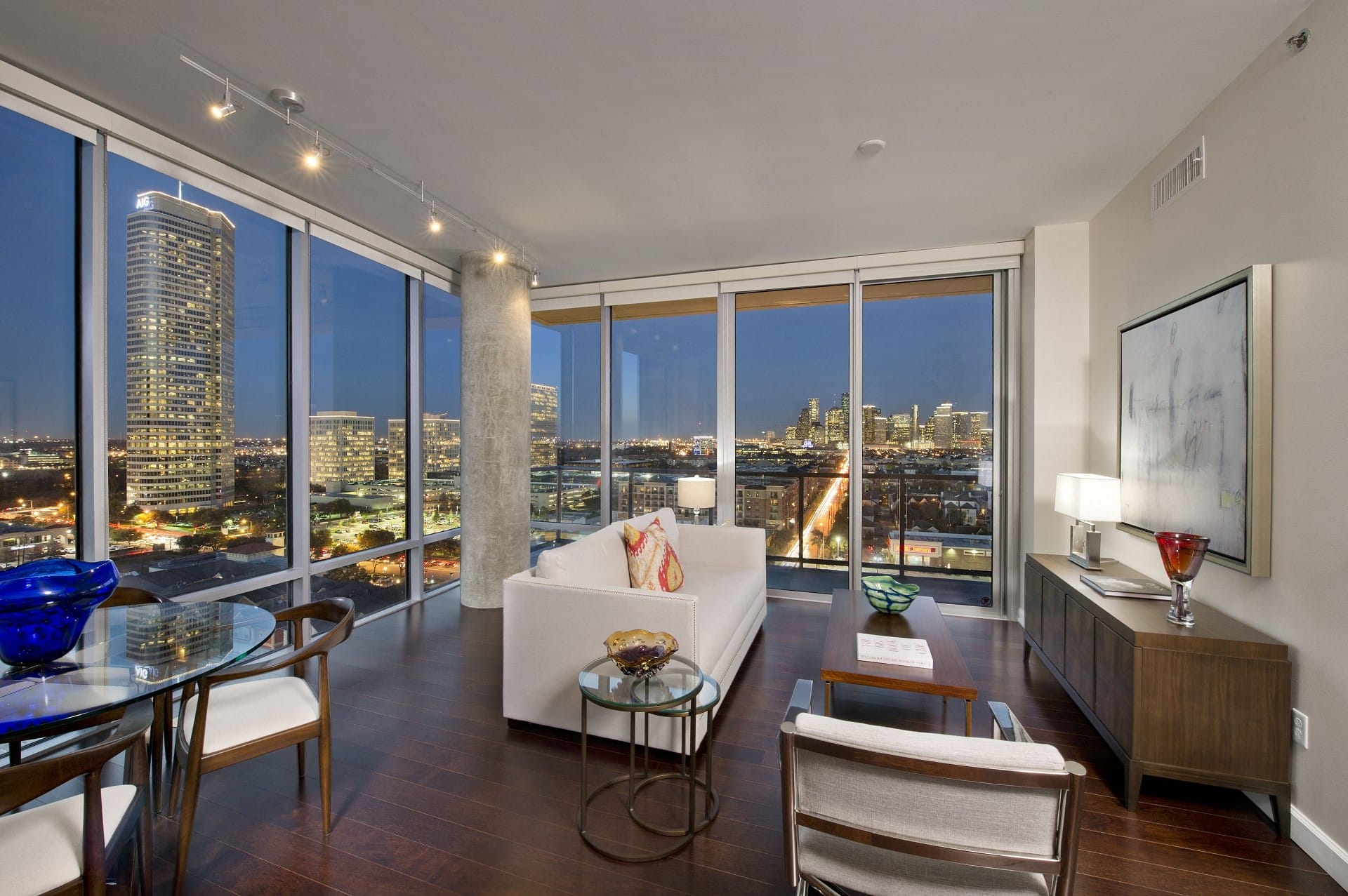 Picture of Parkside Residences | High Rise Luxury Apartments in Houston Texas