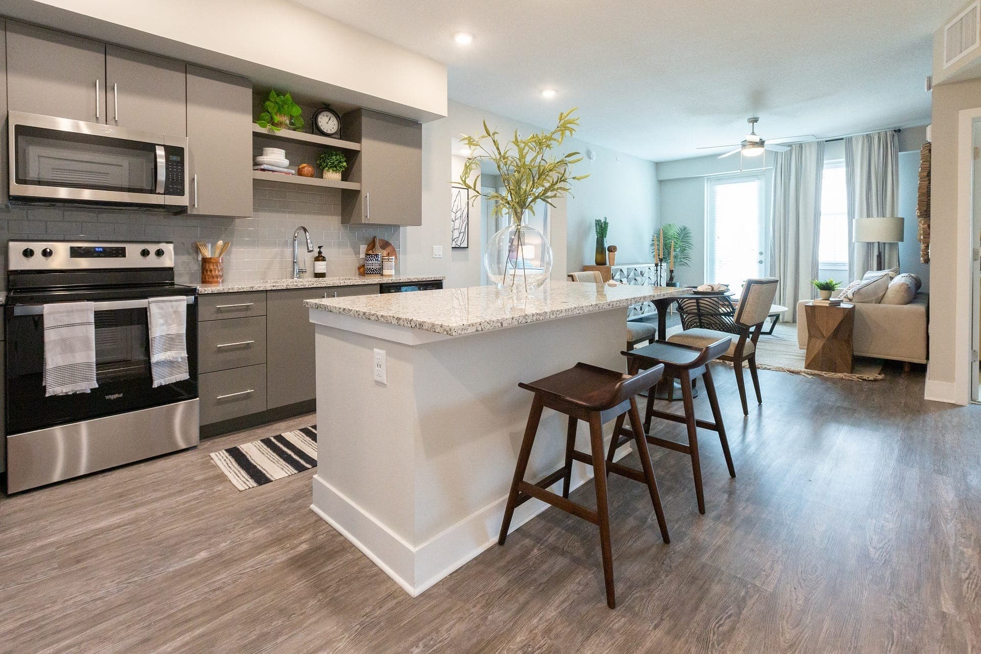 Windsor 335 | Plantation, FL Apartments