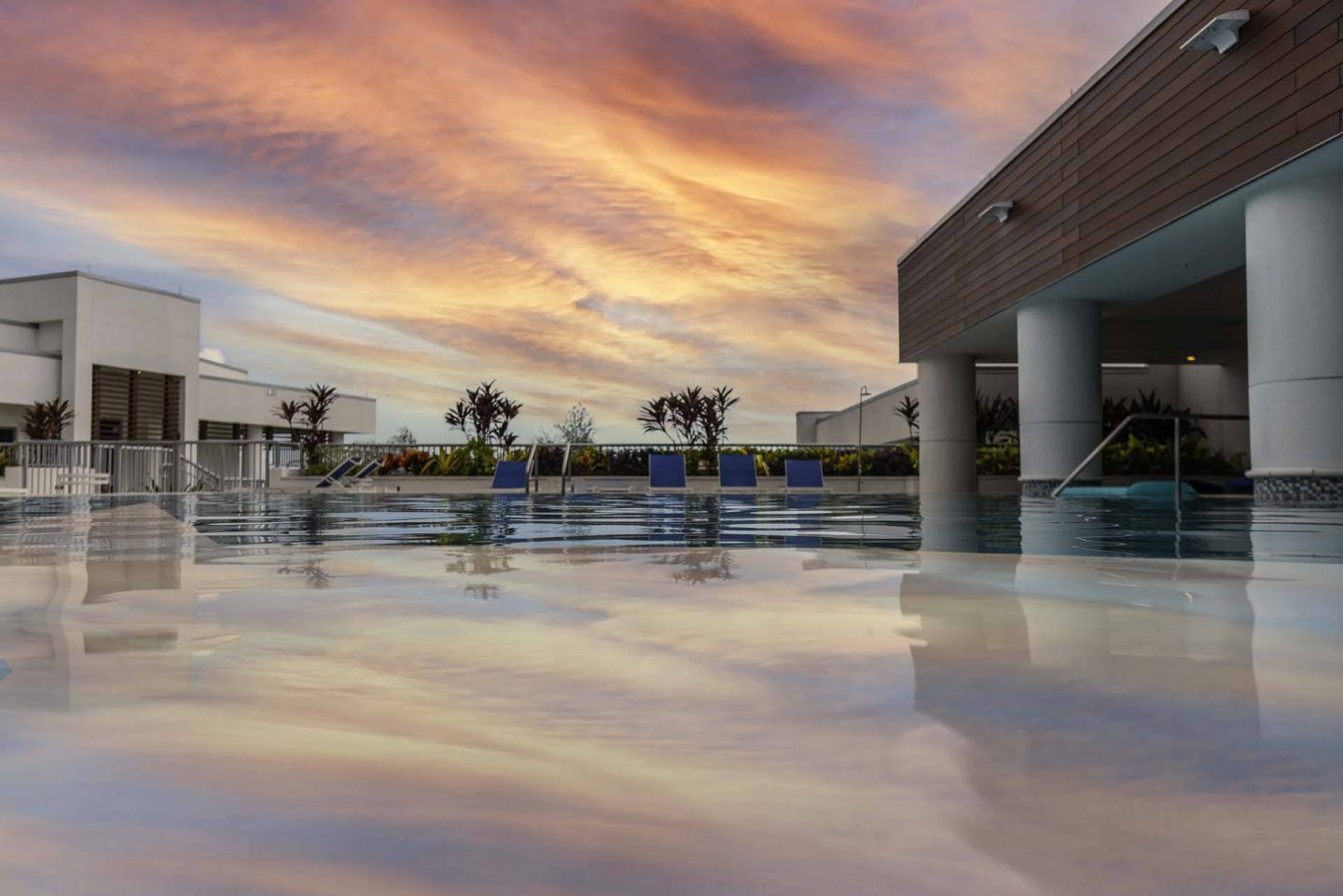 A pool at Windsor Central Arts in St. Petersburg, 33701